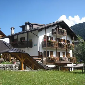2* Hotel Ombrettola